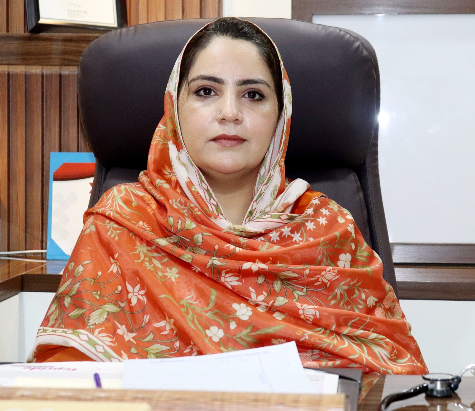 Dr. Farkhana Kiyani